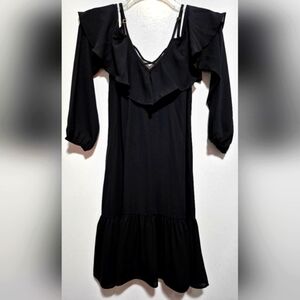 GIANNI BINI BLACK FULLY LINED COLD SHOULDER RUFFLE LONG SLEEVE DRESS. NWOT